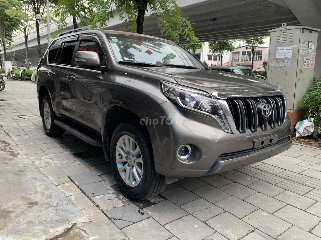Toyota Prado sx 2015 - mẫu mới 2016 hộp số 6 cấp. Mua bán Ô tô tại Quận Bắc Từ Liêm Hà Nội được đăng bởi Quân Uy Tín hình 2