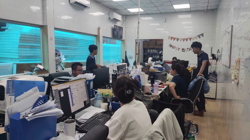 Tuyển Tài Xế B2. Việc làm Tài xế ô tô tại Quận 12 Tp Hồ Chí Minh được đăng bởi Trương Quốc Anh hình 1