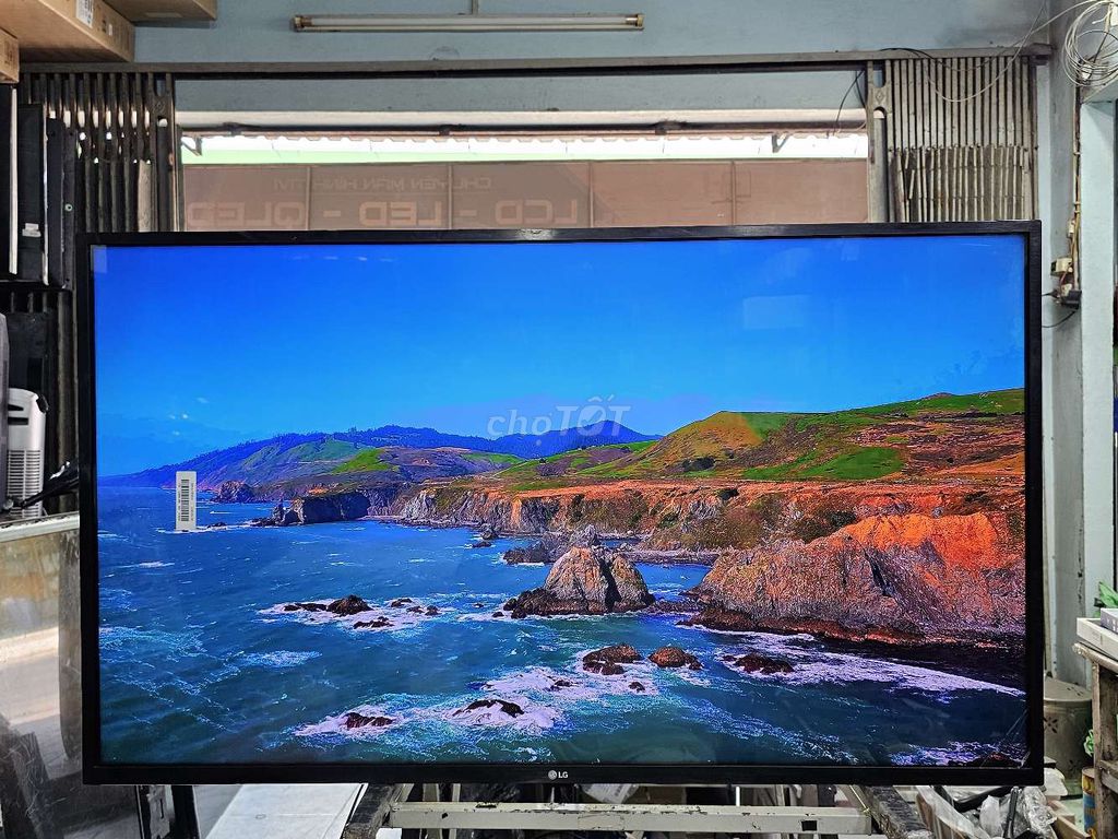 LG 4K UHD 43 inch - 43UN7290. Siêu Đẹp 99% - Nét. Mua bán Tivi, Âm thanh tại Huyện Hóc Môn Tp Hồ Chí Minh được đăng bởi Chinh Anh hình 1