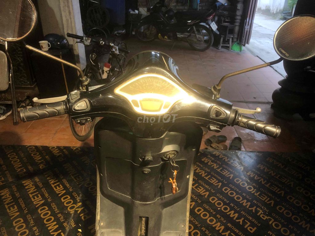 50cc ko cần bằng lái. Mua bán Xe máy tại Quận Tây Hồ Hà Nội được đăng bởi Quang minh hình 7