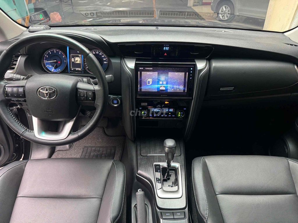 Fortuner 2024 2.7L 4x2 AT chưa hết rodai. Mua bán Ô tô tại Quận Gò Vấp Tp Hồ Chí Minh được đăng bởi Nguyễn An hình 8
