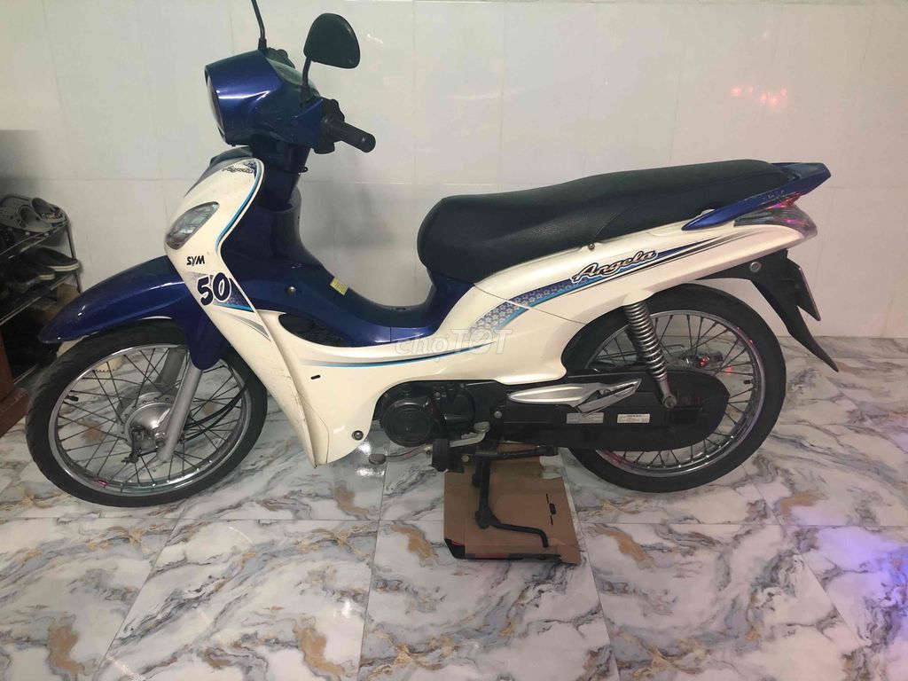 đổi xe nên bán lại xe Angela 50cc ko cần bằng