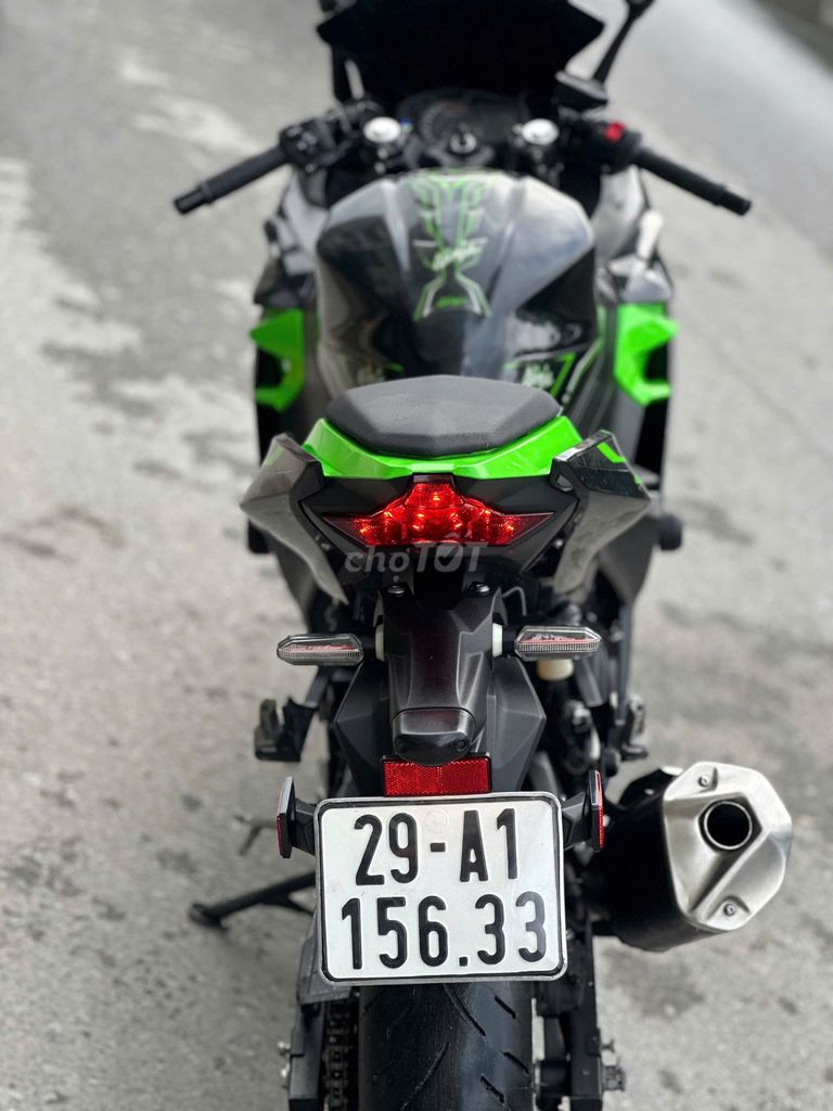 Kawasaki Ninja 400 biển 29 có trả góp trao đổi ✅. Mua bán Xe máy tại Quận Thanh Xuân Hà Nội được đăng bởi Phú Lý hình 13