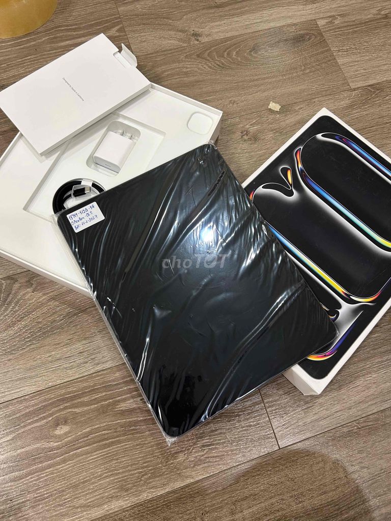 Pro 13” m4 512G 5G New 100% Openbox fulbox 0ls. Mua bán Máy tính bảng tại Quận Đống Đa Hà Nội được đăng bởi Hoàng Điển Trai Long hình 1