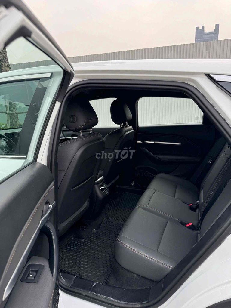 VinFast VF6 PLUS MUA PIN. Mua bán Ô tô tại Quận Cầu Giấy Hà Nội được đăng bởi MYCAR EV hình 10