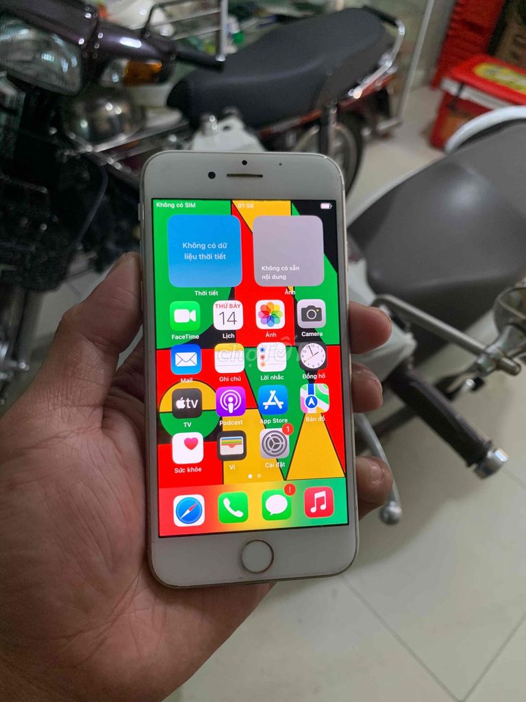 Apple iPhone 8 256GB Trắng Quốc tế màn zin full. Mua bán Điện thoại tại Thành phố Biên Hòa Đồng Nai được đăng bởi LUCAS 6868 hình 1