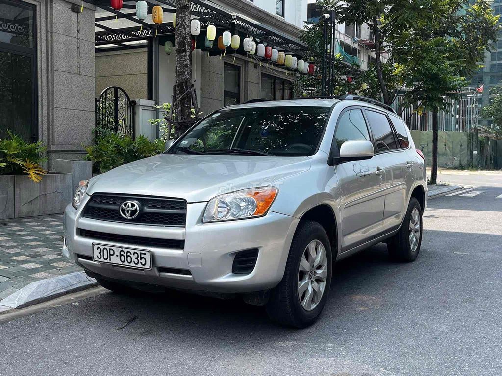 Toyota Rav4 2008 Серебристый 100000 км