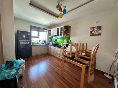 Căn góc 3PN 96m2 full nội thất, sát biển Mỹ Khê