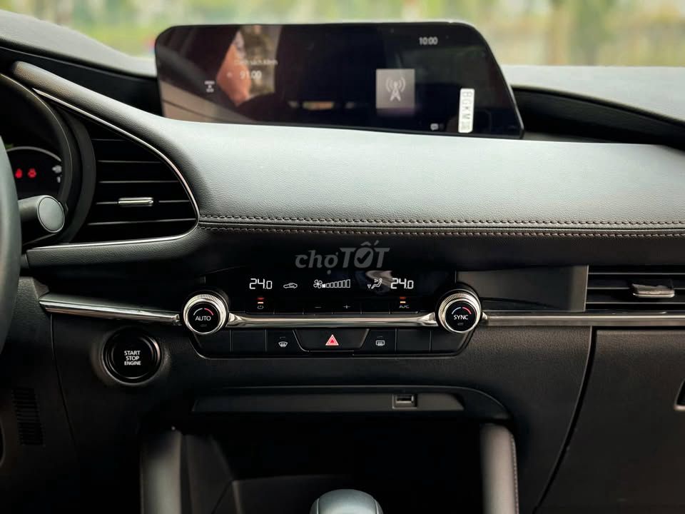 Mazda 3 luxury 2025 số tự động xe đẹp. Mua bán Ô tô tại Quận Gò Vấp Tp Hồ Chí Minh được đăng bởi Quang hình 7