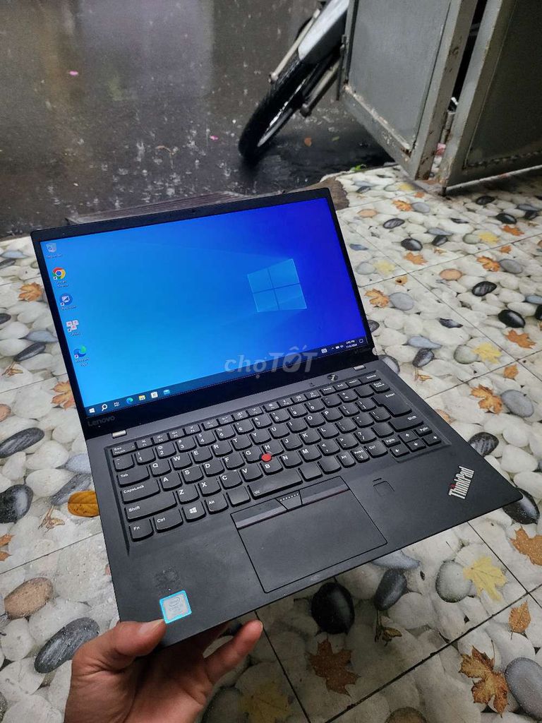 Lenovo X1 carbon 5th i5-7300/8/256 máy đẹp