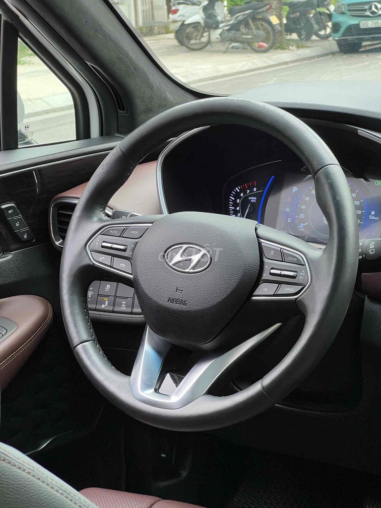 Hyundai Santa Fe 2021 Đặc biệt 2.5L HTRAC - 68000. Mua bán Ô tô tại Quận Long Biên Hà Nội được đăng bởi Le hao hình 8