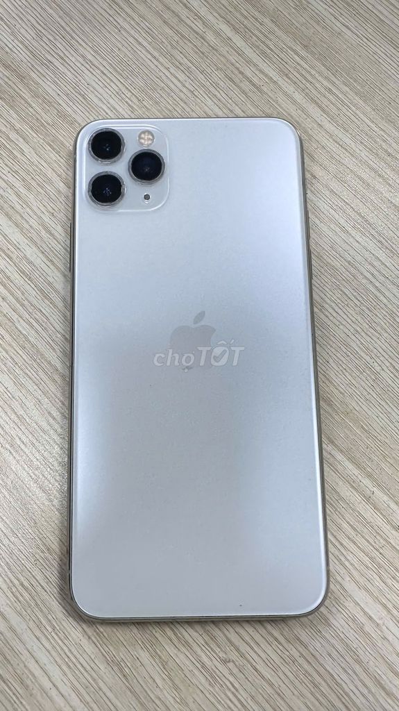 Apple iPhone 11 Pro maxBạc. Mua bán Điện thoại tại Quận 12 Tp Hồ Chí Minh được đăng bởi Nguyễn thị lệ quyên hình 1