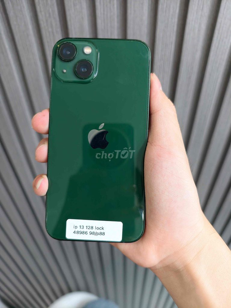 Apple iPhone 13 128GB Xanh lá 98%. Mua bán Điện thoại tại Thành phố Thủ Đức Tp Hồ Chí Minh được đăng bởi Nguyễn Minh hình 1