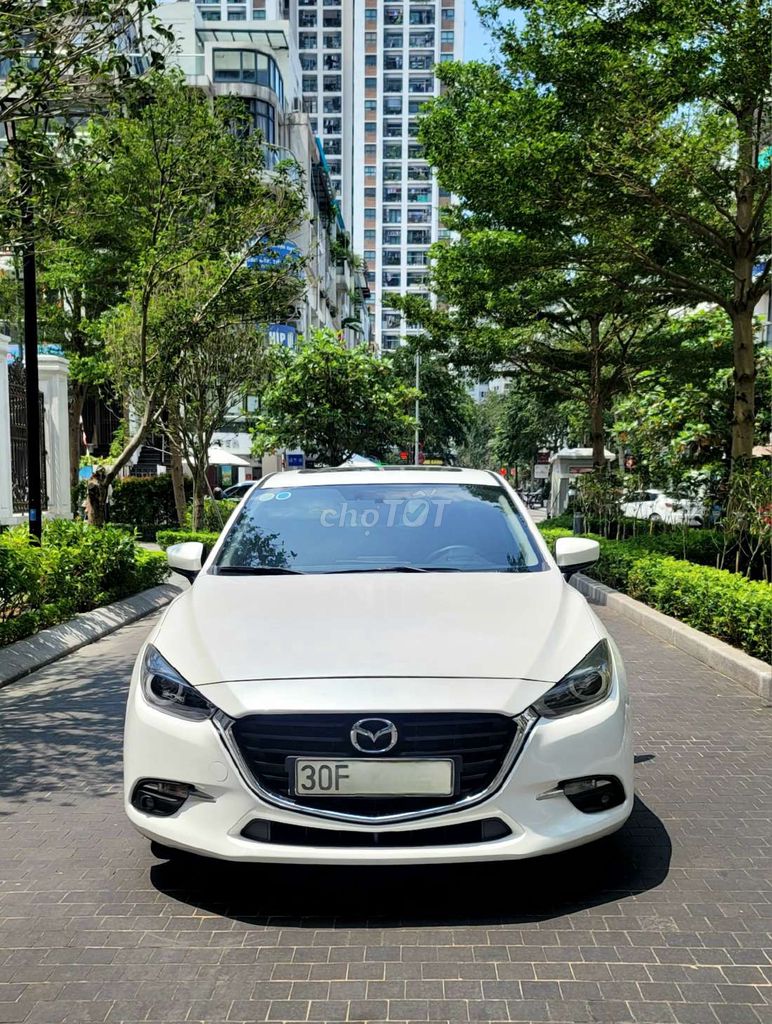 Chính chủ cần bán Mazda 3 2.0L sản xuất 2018