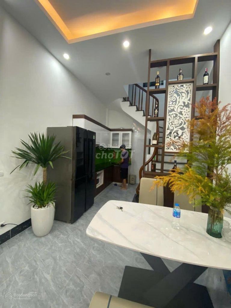 BÁN NHÀ MINH KHAI 5,95 TỶ, 30M2, MT 4M, Ô TÔ TẢI TRÁNH 5M