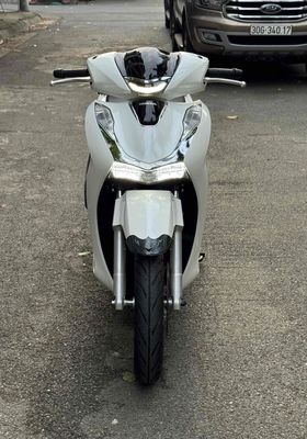 Honda SH 125i Trắng 500km như xe new