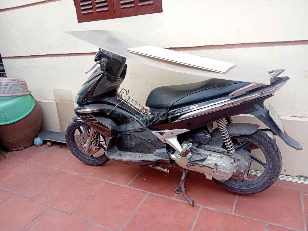 BÁN XE AIRBLADE 2009. Mua bán Xe máy tại Huyện Gia Lâm Hà Nội được đăng bởi tuan nguyenngoc hình 2