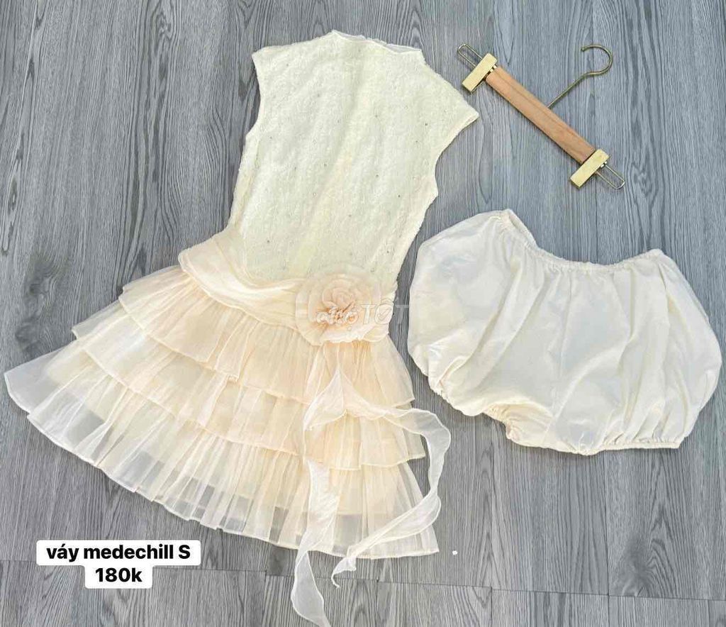 Váy Nữ Medechill size S màu Kem. Mua bán Quần áo tại Huyện Krông Pa Gia Lai được đăng bởi Vũ Trang Phạm hình 1