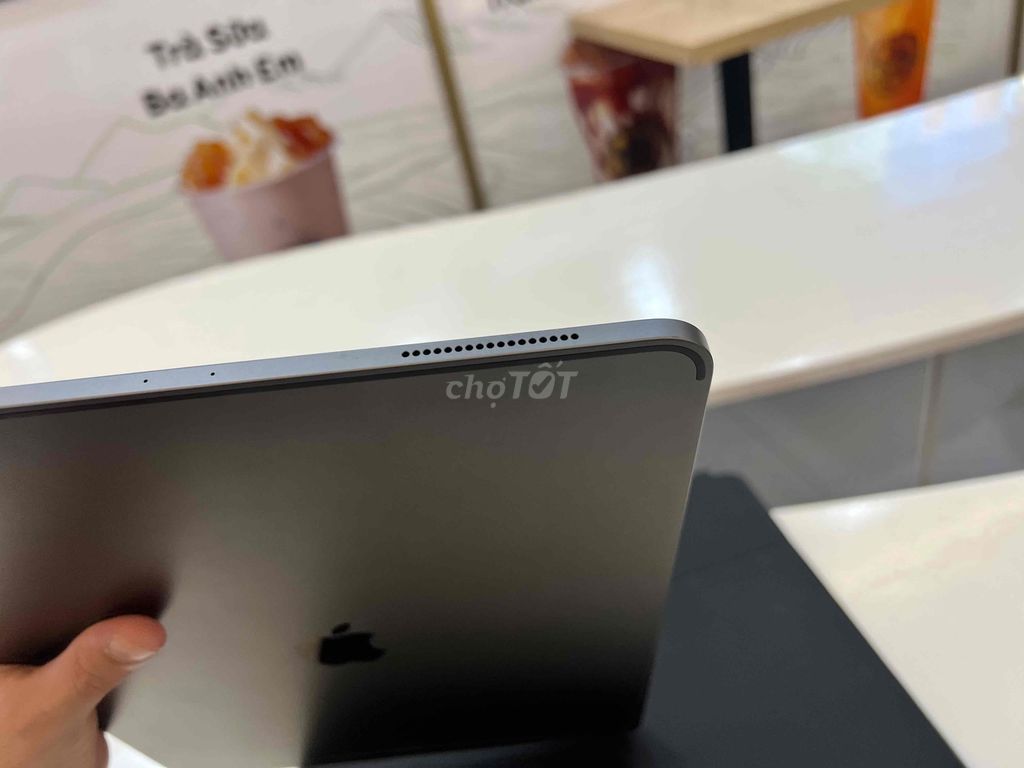 Ipad Pro 12.9 256gb kèm magic keyboard. Mua bán Máy tính bảng tại Quận Hai Bà Trưng Hà Nội được đăng bởi Bảo hình 5