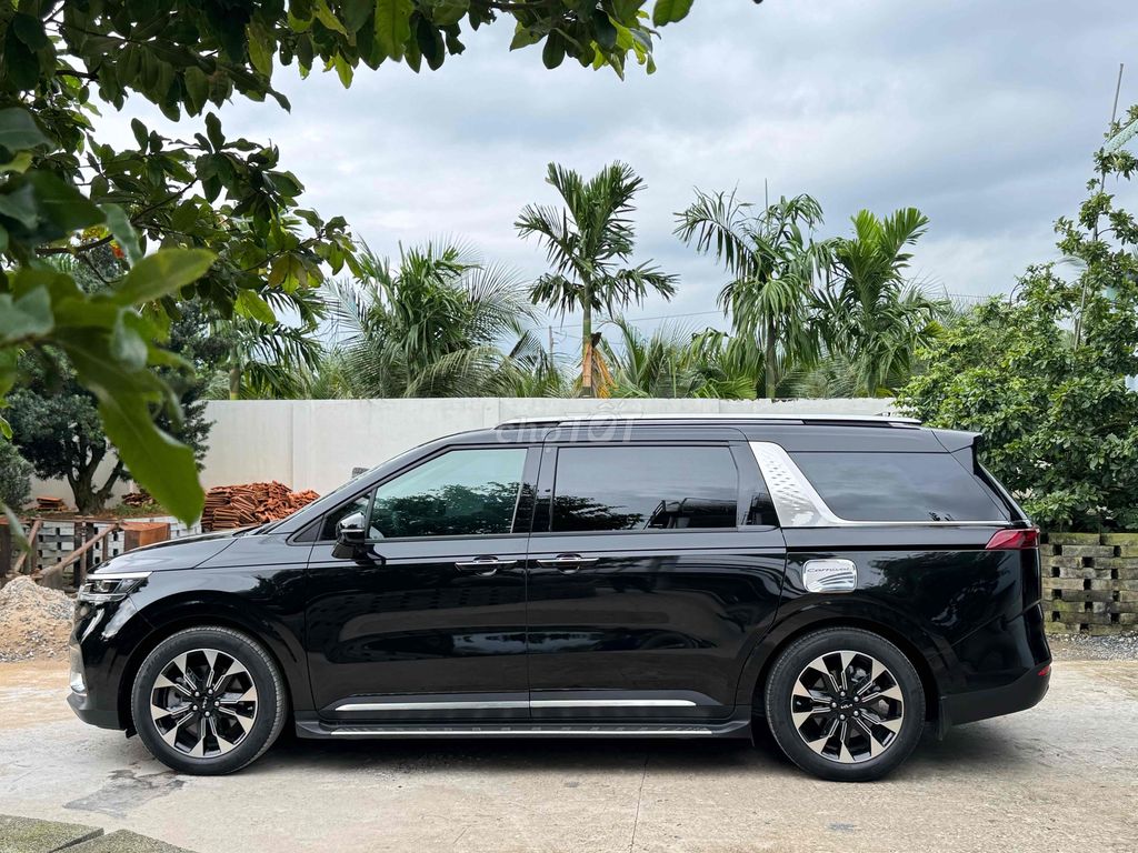 Kia Carnival 2023 Signature 3.5G - 21000 km. Mua bán Ô tô tại Thành phố Thủ Đức Tp Hồ Chí Minh được đăng bởi Khương Duy Ô Tô Lướt hình 3