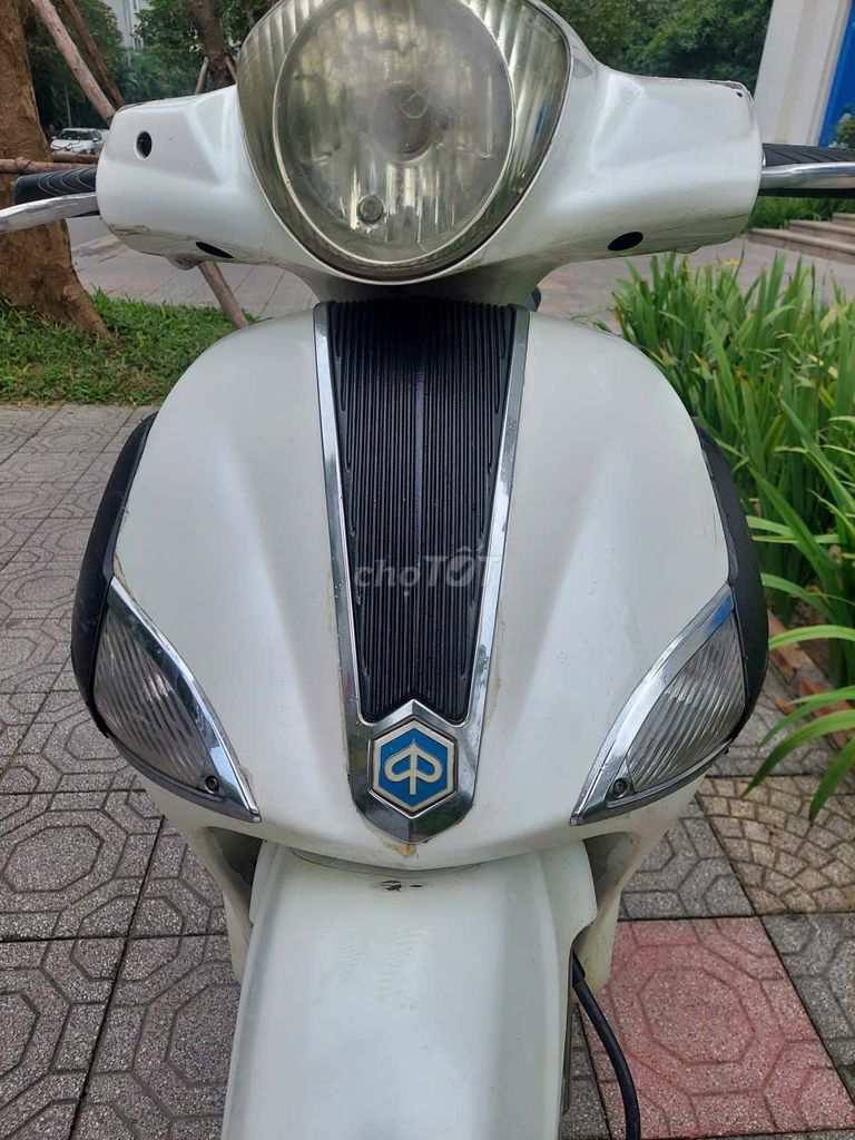 Bán xe Piaggio Libertyie mầu trắng chính chủ. Mua bán Xe máy tại Quận Hoàng Mai Hà Nội được đăng bởi Nguyễn Hải Quỳnh hình 5