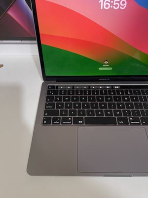 Macbook Pro 13 inch i7 2019 phím nhật