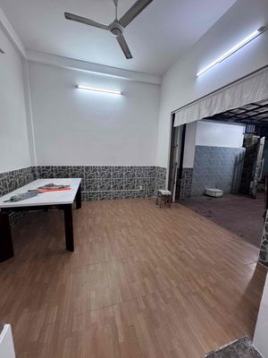 Аренда · 4 комн. · 100 м² · Quận Tân Bình, ул. Đường Bạch Đằng
