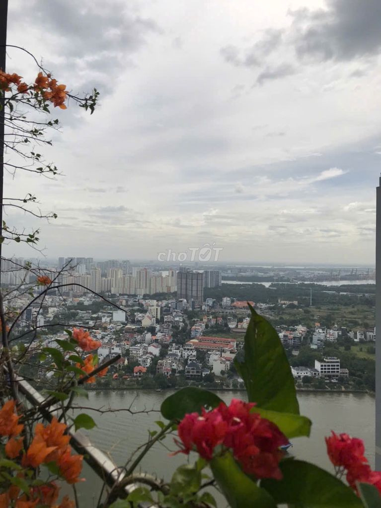 Vinhomes central park 116M 3pn 2wc giá *** quả đất