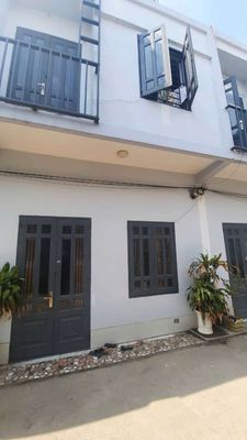 Nhà thạnh lộc 19 
DT 4x10m nhà trệt lầu 2pn.2wc
Hẻm xe hơi
Giá 5tr. Cho thuê nhà ở tại Quận 12 Tp Hồ Chí Minh được đăng bởi Ngọc Hải 