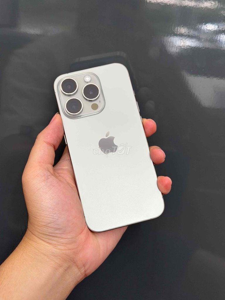 15 Pro 256GB Titan tự nhiên Pin New 100 bản có sim. Mua bán Điện thoại tại Quận Ninh Kiều Cần Thơ được đăng bởi Quý Mobile Cần thơ hình 1