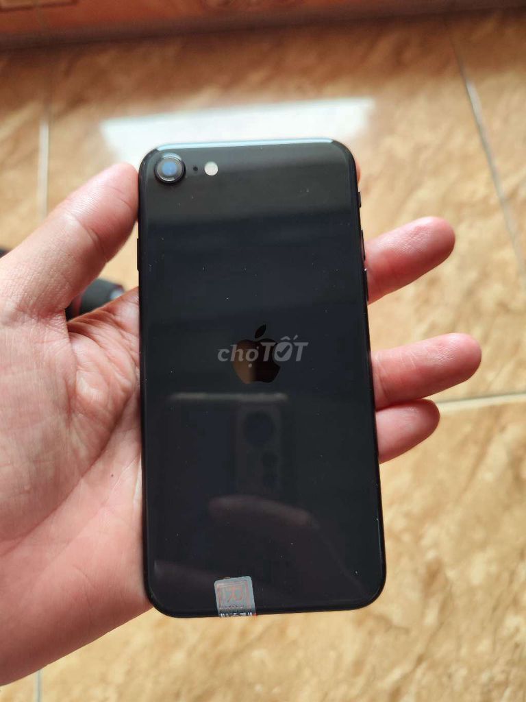 Apple iPhone SE 64GB Đen 84%. Mua bán Điện thoại tại Huyện Thuỷ Nguyên Hải Phòng được đăng bởi Nguyễn Thuyết hình 1