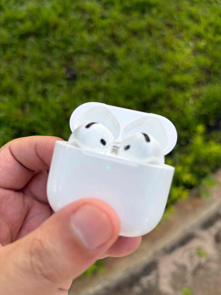Tai nghe không dây Apple Airpods 4 Trắng Như mới. Mua bán Tivi, Âm thanh tại Thị xã Phú Mỹ Bà Rịa - Vũng Tàu được đăng bởi Dũng hình 1