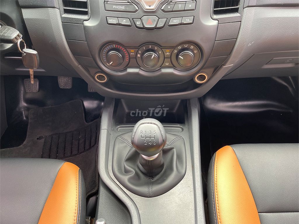 Ford Ranger 2017 XLS 2.2L 4x2 MT - 95000 km. Mua bán Ô tô tại Quận 12 Tp Hồ Chí Minh được đăng bởi Xe Đẹp Minh Khôi hình 8