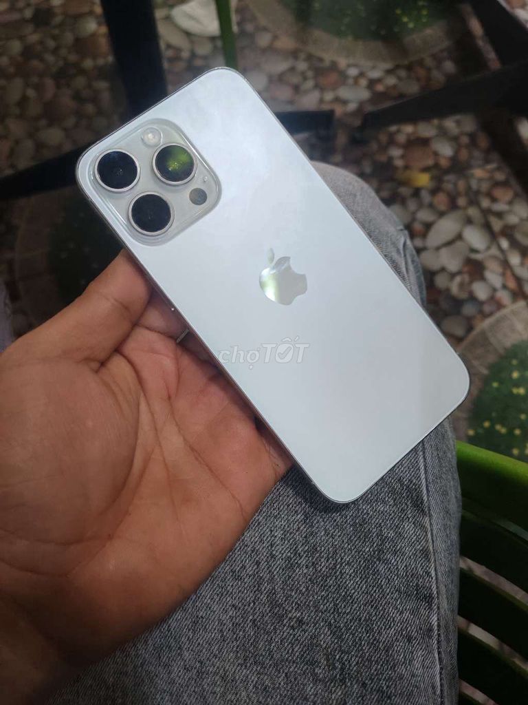 IPhone 15 Promax 256GB Trắng quốc tế không reset. Mua bán Điện thoại tại Quận Bình Tân Tp Hồ Chí Minh được đăng bởi V I N H hình 1