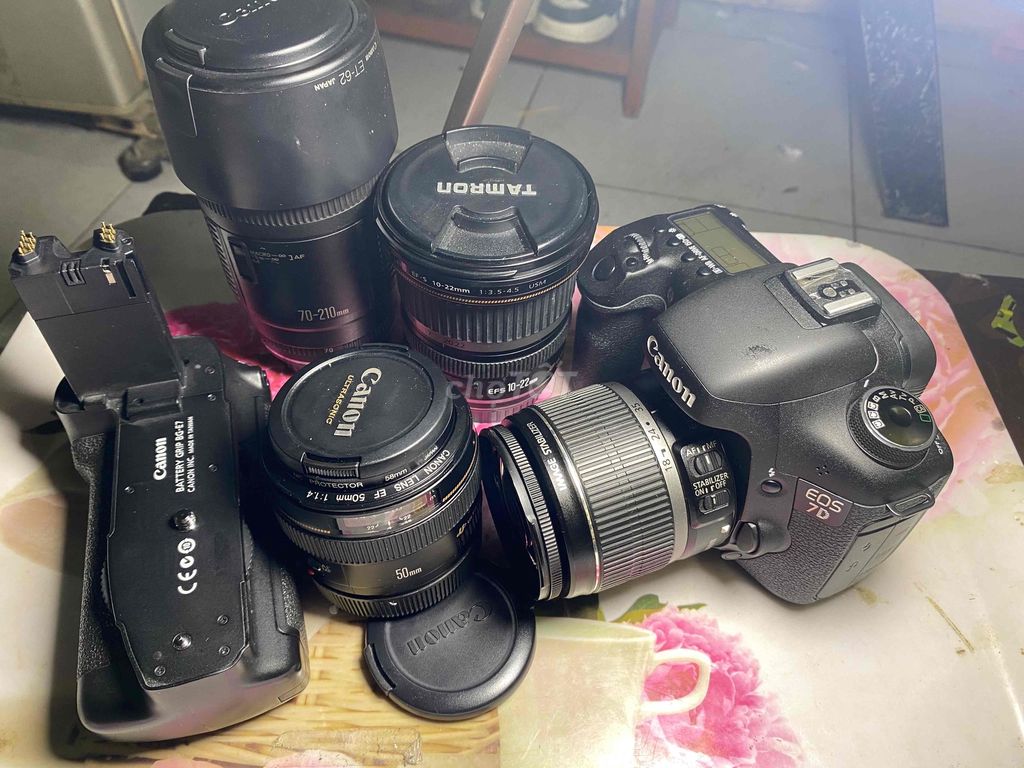 Máy ảnh Canon 7D Đã sử dụng. Mua bán Máy ảnh, Máy quay tại Quận 7 Tp Hồ Chí Minh được đăng bởi minh tuấn hình 1