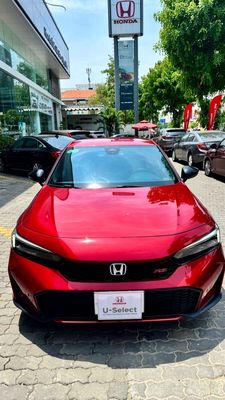 Honda Civic e:HEV RS 2.0 AT 2025 - 875 Triệu