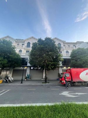 Cho thuê nhà Liền Kề 70m² Thang máy Vin ocean park 1, khu Sao Biển 23