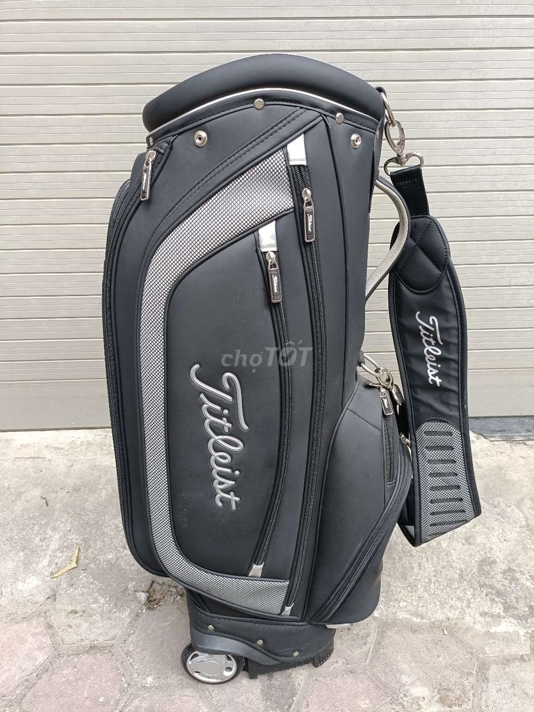 Túi golf titleist Bánh Xe đẹp ko nắp ,túi gậy golf