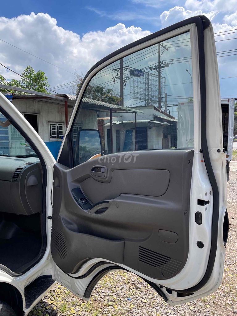 Bán Hyundai H150 thùng kín đời 2021 rất mới. Mua bán Xe tải, xe ben tại Thành phố Biên Hòa Đồng Nai được đăng bởi NGUYEN HOANG hình 8