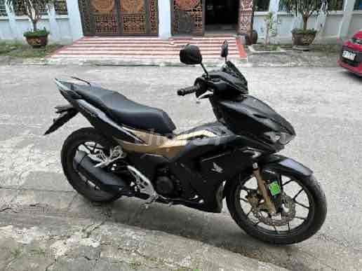 bán winner V2, màu đen đi hơn 2 vạn. Mua bán Xe máy tại Thành phố Hạ Long Quảng Ninh được đăng bởi A Tùng hình 1