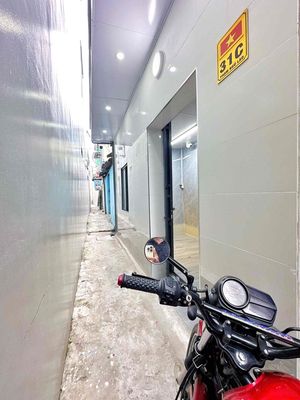 NHÀ MỚI DỌN VÀO Ở LIỀN, PHƯỜNG NINH KIỀU , HẺM THÔNG, CÁCH MẶT TIỀN 7M. Mua bán nhà ở tại Quận Ninh Kiều Cần Thơ được đăng bởi Giếng Trần 