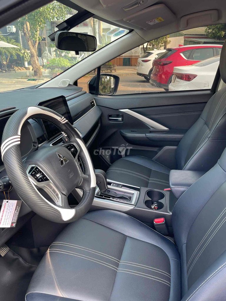 Mitsubishi Xpander Cross 2024 - 9000 km. Mua bán Ô tô tại Quận Nam Từ Liêm Hà Nội được đăng bởi Chính chủ hình 13