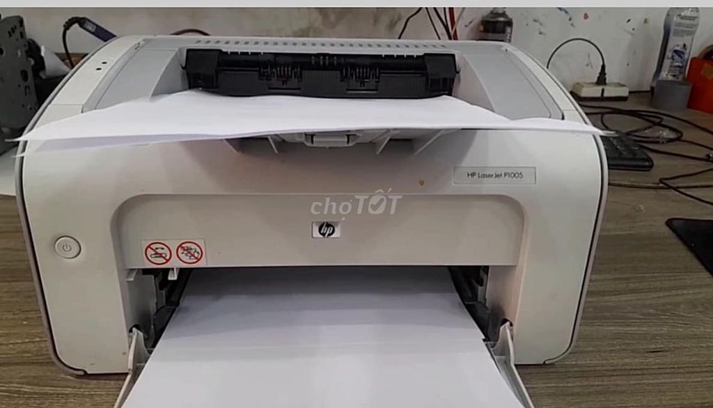 Máy in laser HP LaserJet P1005 đã sử dụng. Mua bán Đồ dùng văn phòng tại Quận Tân Phú Tp Hồ Chí Minh được đăng bởi Trungtran hình 1