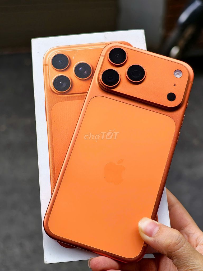 Iphone 17 Pro Max Vna 256gb Fullbox bh T10-2026. Mua bán Điện thoại tại Quận Đống Đa Hà Nội được đăng bởi Hn Store hình 1