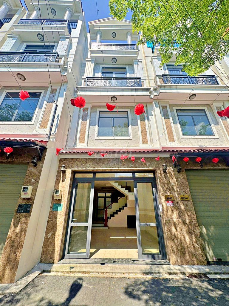 Giảm 600tr - Nhà Mới 4 Tầng Ngay Sông Sài Gòn - cạnh Vạn Phúc City 