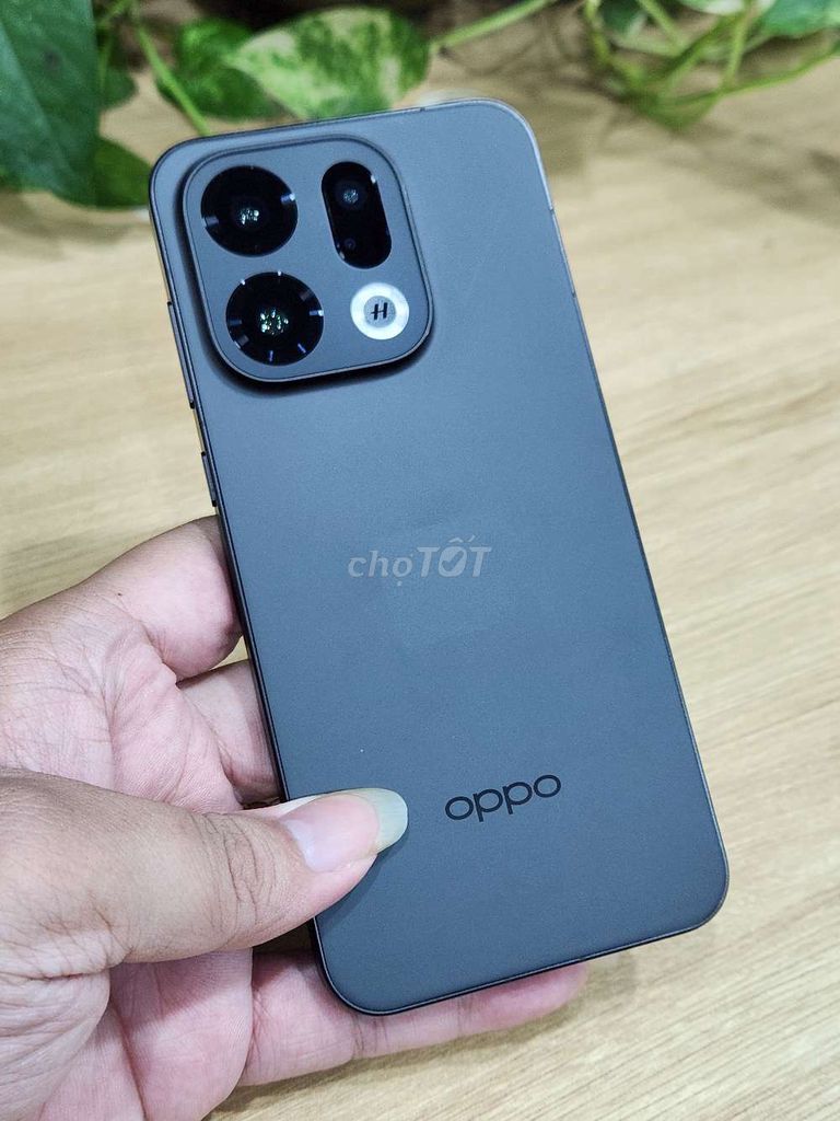 OPPO Find X9 12/256GB Đen. Mua bán Điện thoại tại Quận Hoàng Mai Hà Nội được đăng bởi Nguyễn Ngọc Huy hình 1