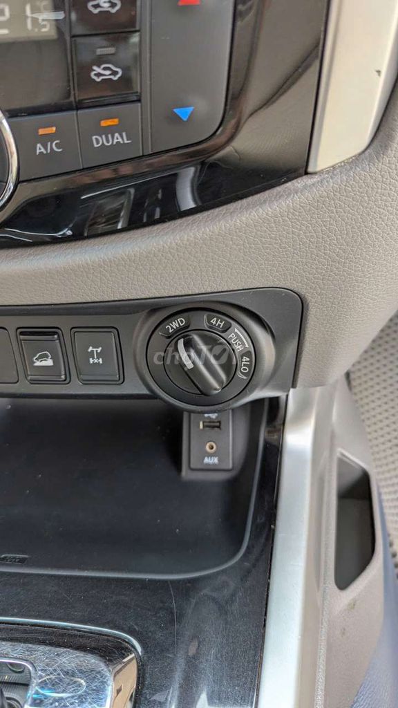 Nissan 2015 VL 2.5 AT 4WD - 155000 km. Mua bán Ô tô tại Quận Hà Đông Hà Nội được đăng bởi Đoàn Phương Ô tô Cũ hình 5