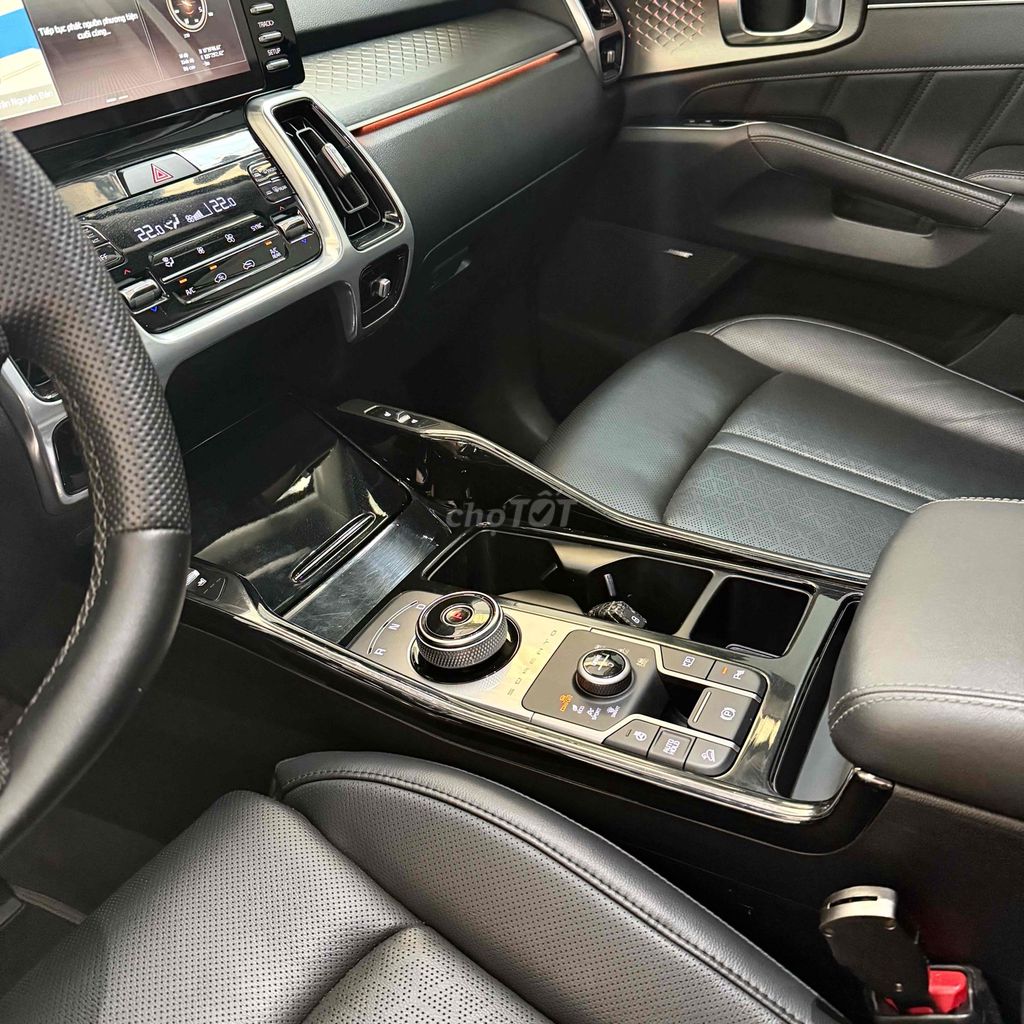 Bán Kia Sorento 2022 Signature 2.2 dầu 41 nghìn km. Mua bán Ô tô tại Thành phố Long Xuyên An Giang được đăng bởi Kim Thành hình 5