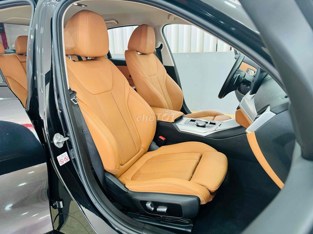 ❤️ BMW 320I SPORT LINE 2023 12.000Km ❤️. Mua bán Ô tô tại Quận Hải Châu Đà Nẵng được đăng bởi THANH HUY AUTO ĐÀ NẴNG hình 13