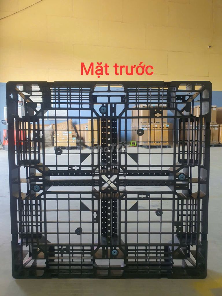 Pallet nhựa Nhật Bản 1mx1m. Mua bán Nội thất, đồ gia dụng khác tại Huyện Diên Khánh Khánh Hòa được đăng bởi Hoàng Dũng hình 1